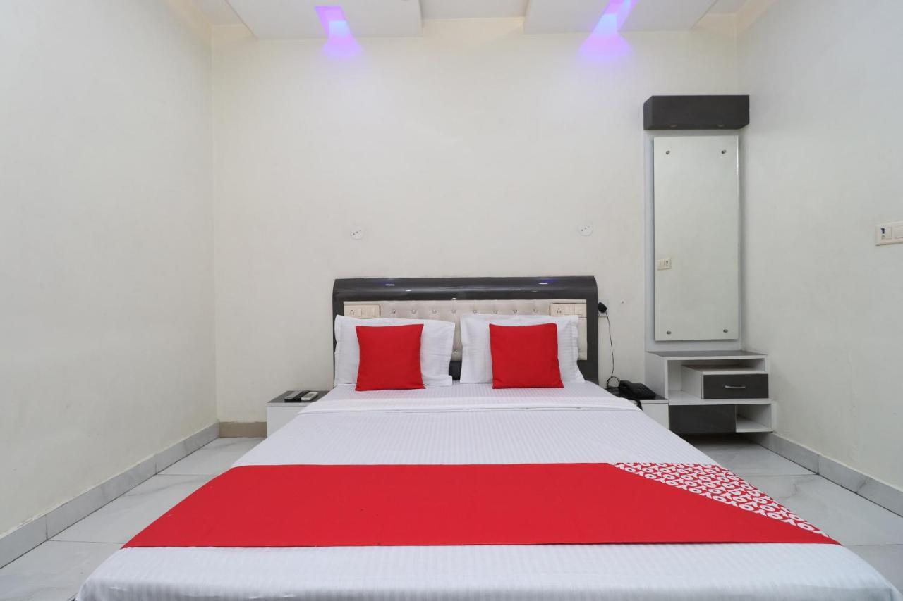 Oyo 29637 Hotel Kakkar Ludhiana Eksteriør bilde